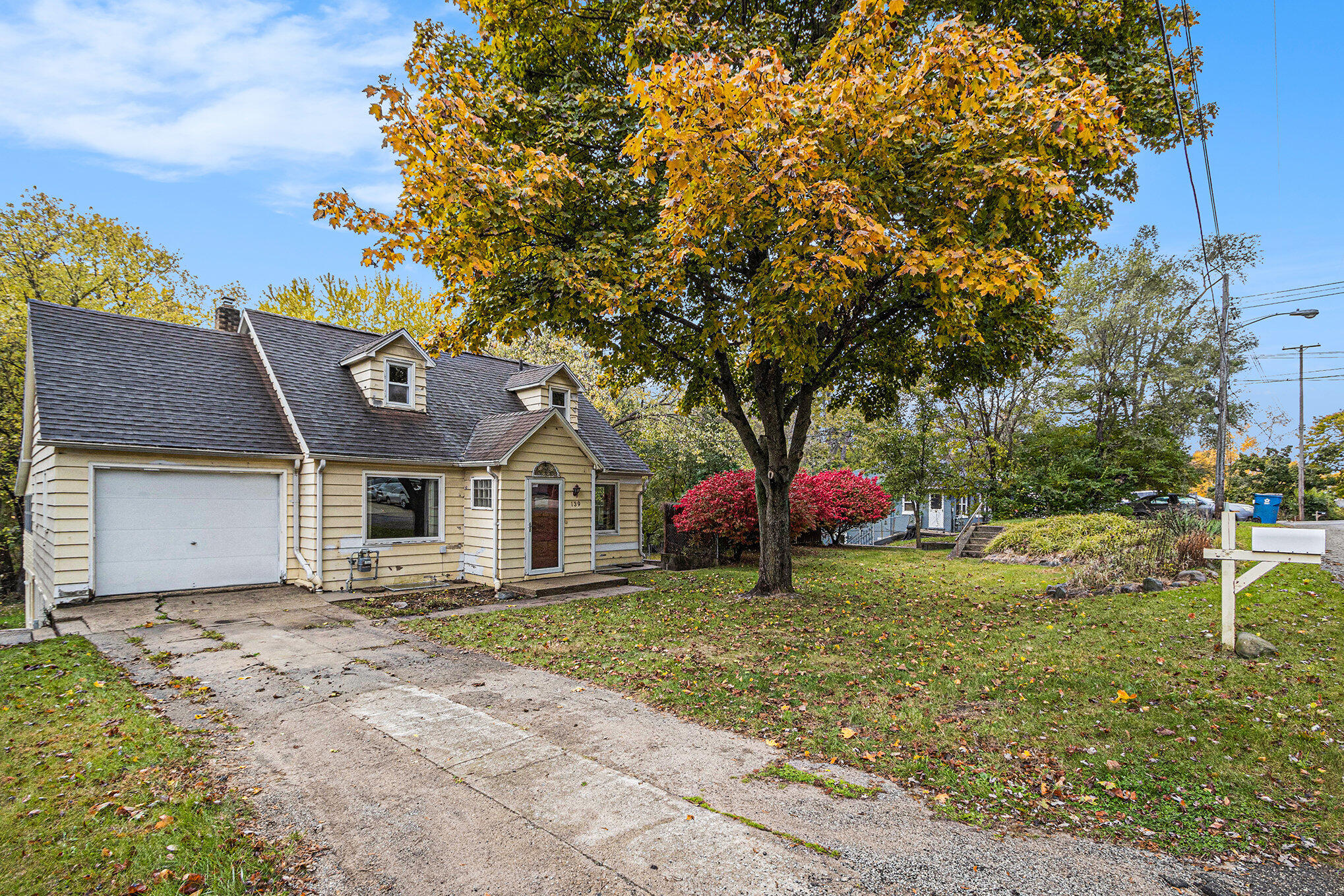 139 Hutchinson Street