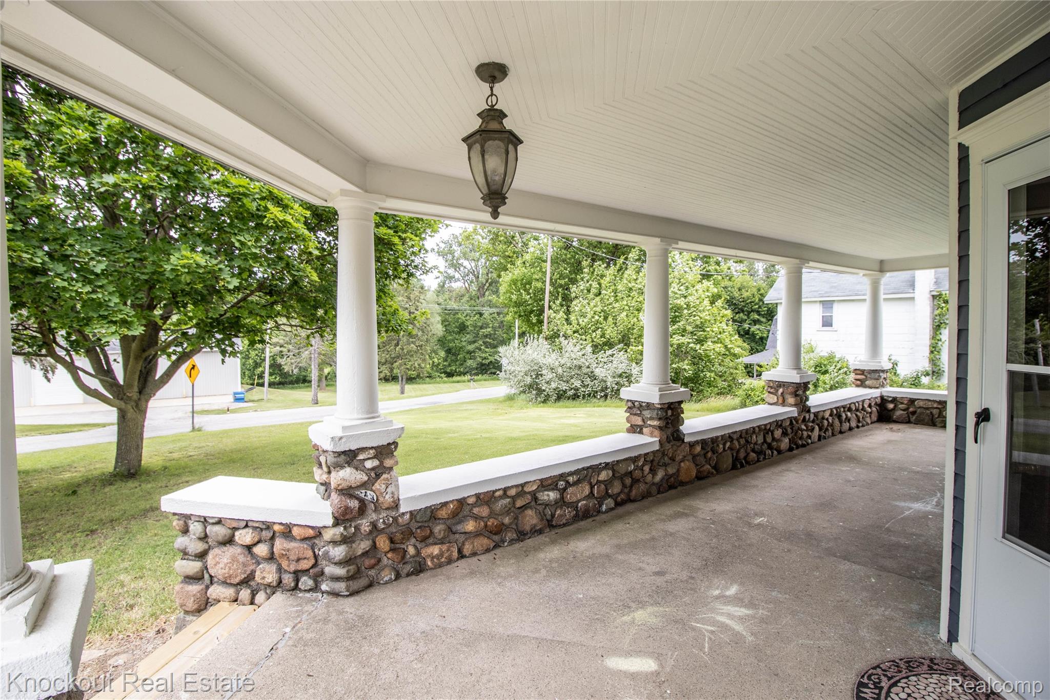 19983 W Ridge Road