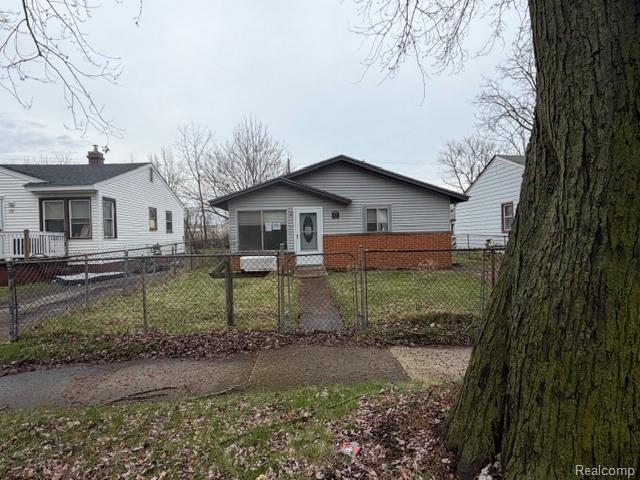 41 E Sheffield Avenue