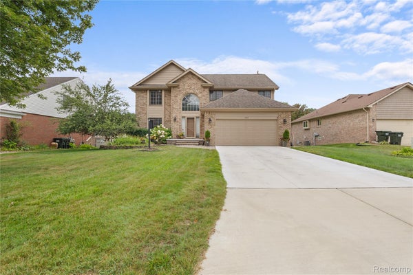 530 LEXINGTON DR, ROCHESTER HILLS, MI 48307 - Image d65a48a8d9d8d8241d03c16df0aa50e9/3072401664