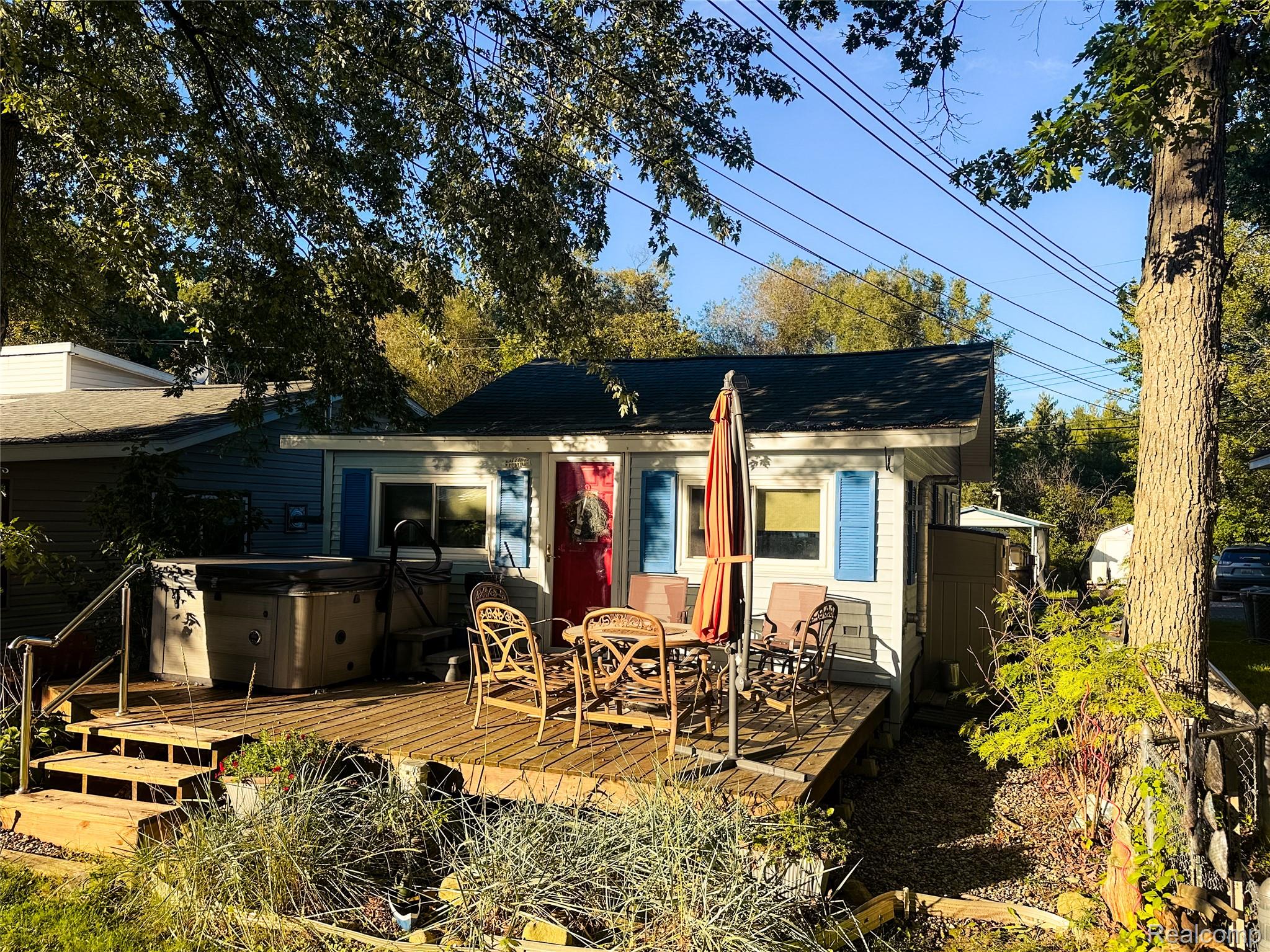 187 Poplar Drive