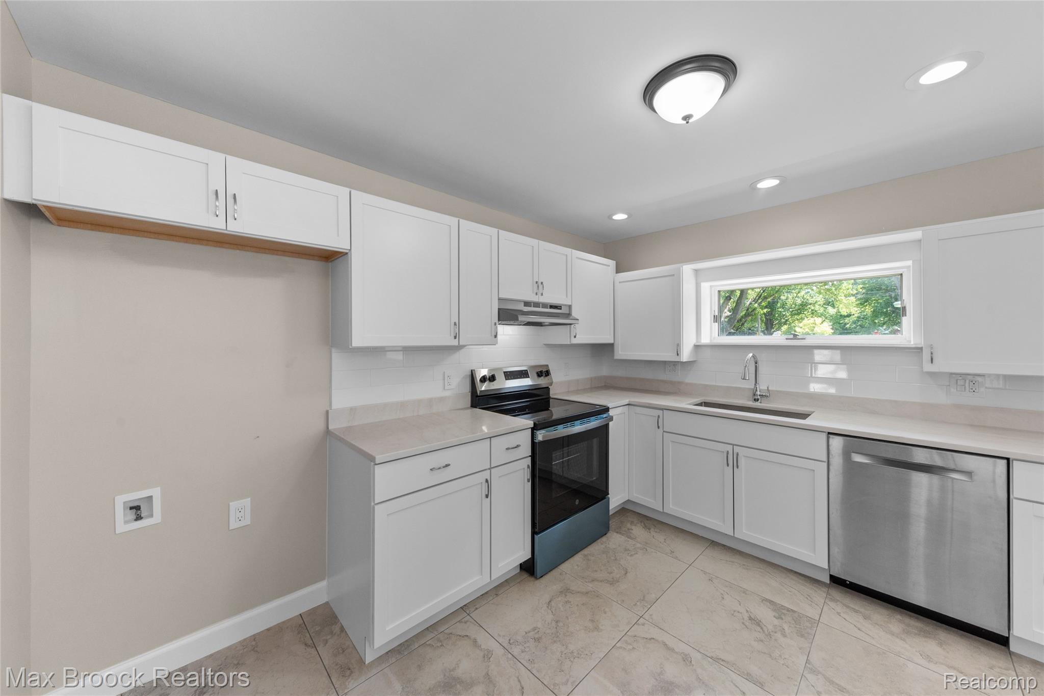 33812 Casco Court