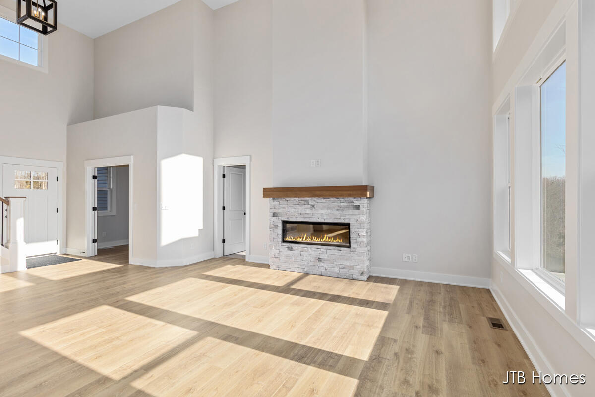 5926 Valley Point Drive SE