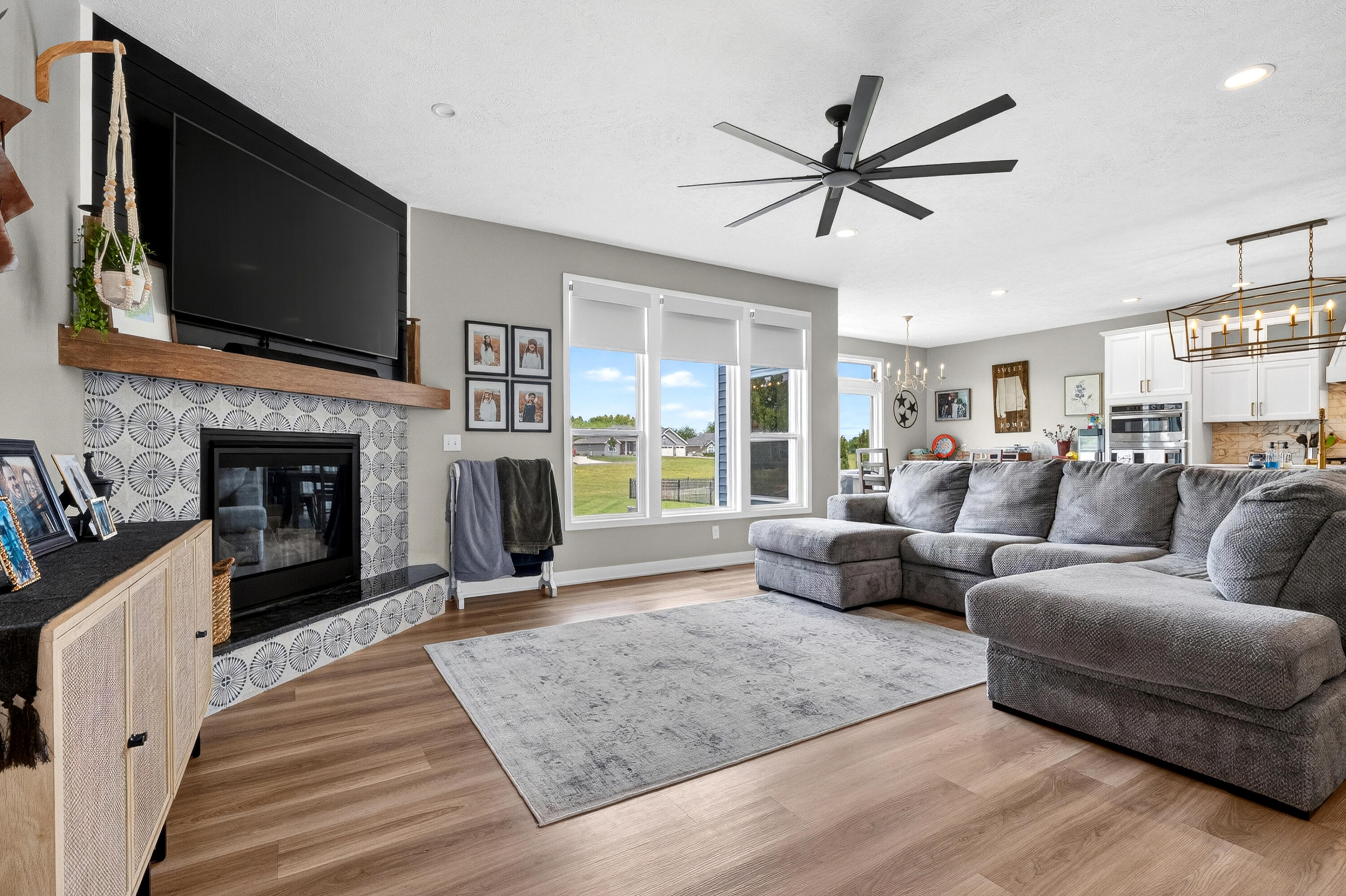 2636 Wood Swallow Avenue