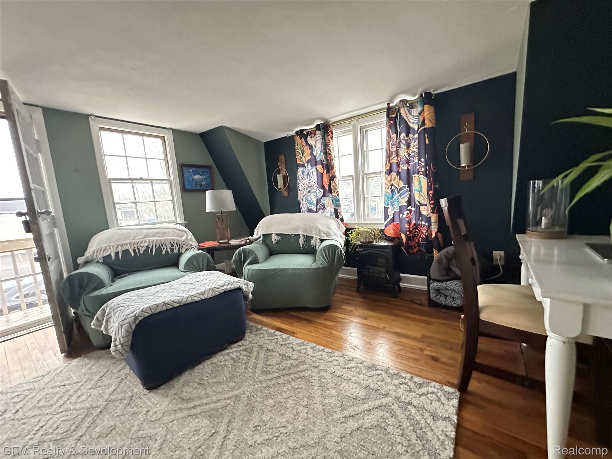 671 S. Main Street, Unit #2 Street