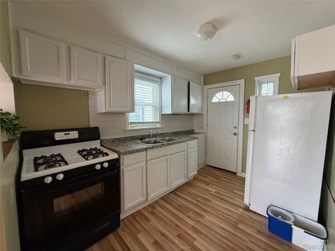 Tiny photo for 8209 Orchard Avenue, Warren City, MI 48089 (MLS # 20261021947)