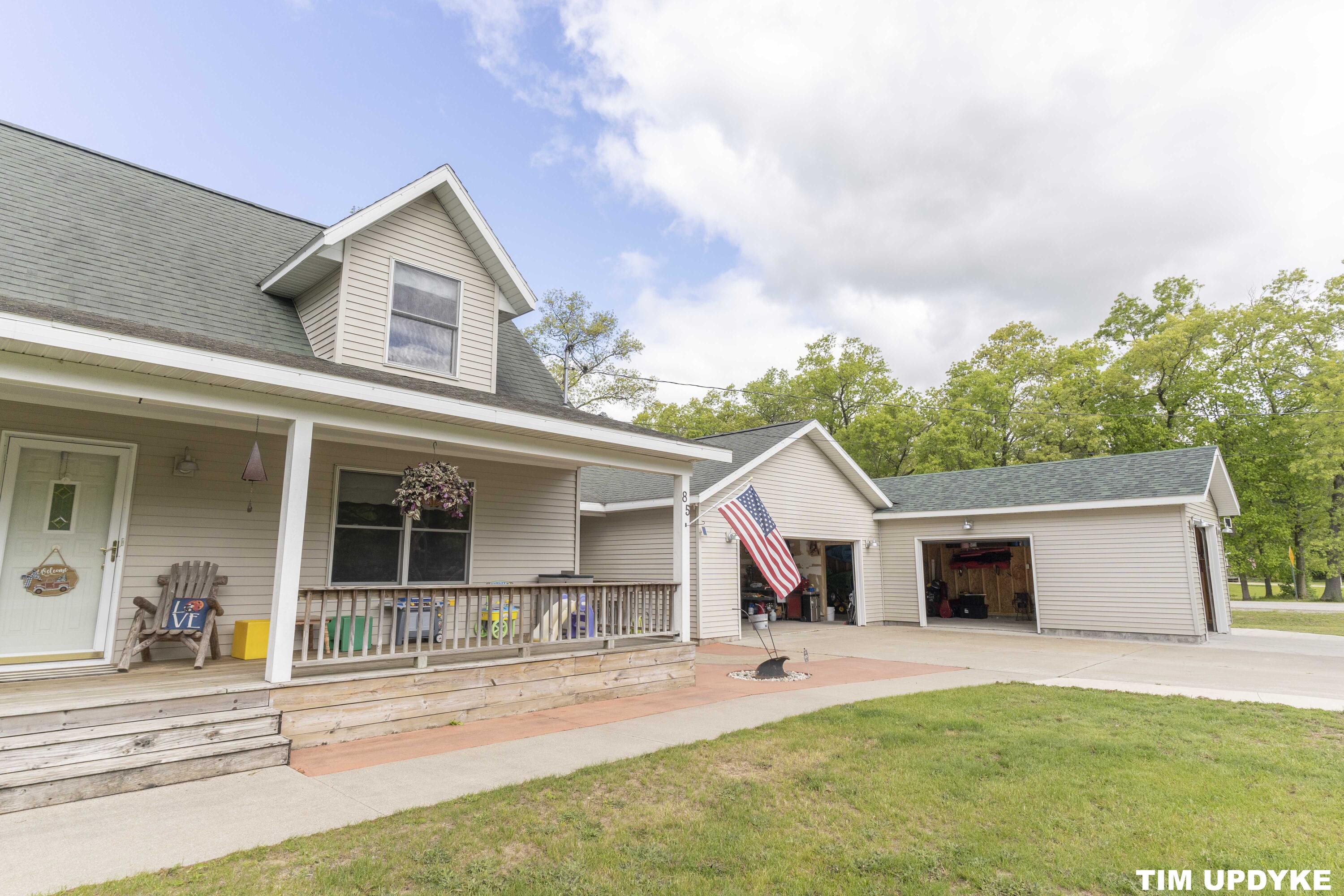 85 S Hilton Park Road