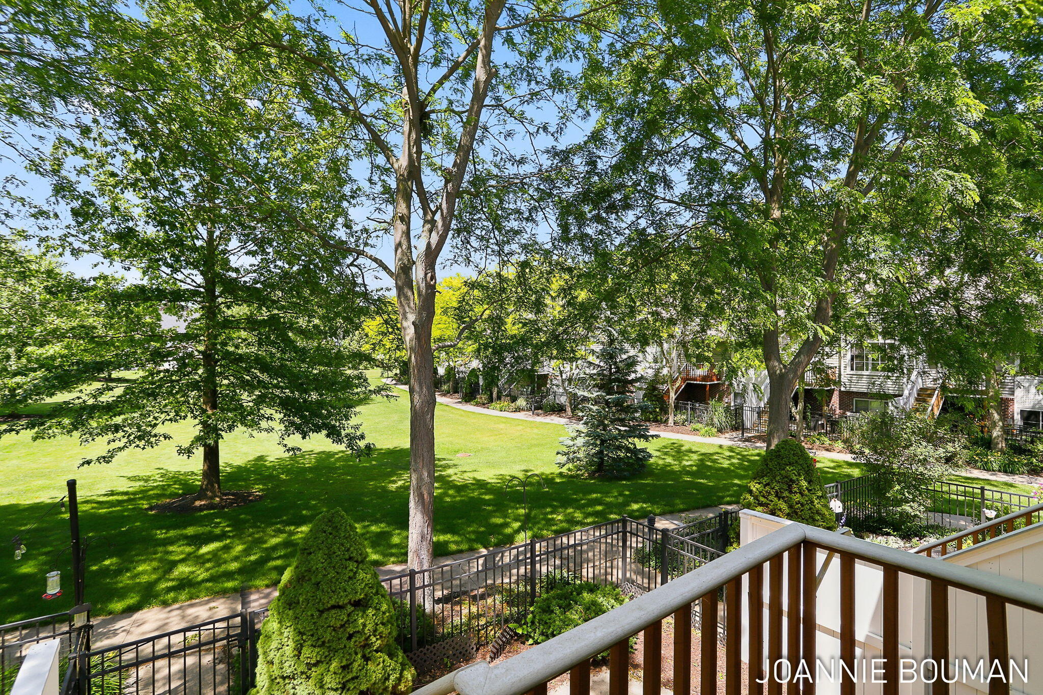 1389 Quarterline Commons 11