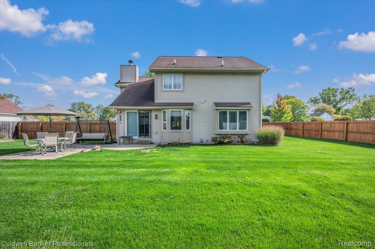 8022 Fox Hollow Road