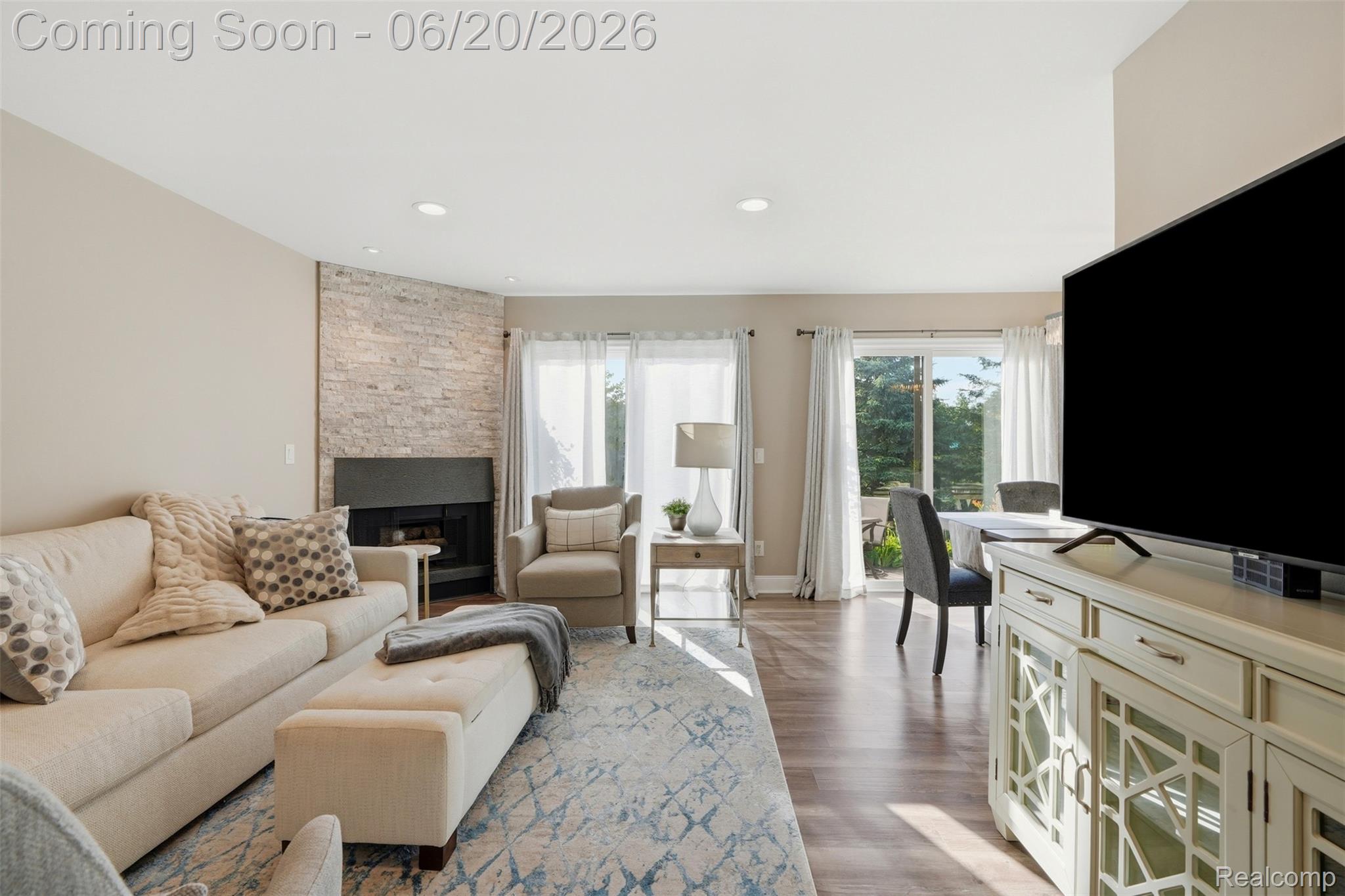 1120 Washington Circle
