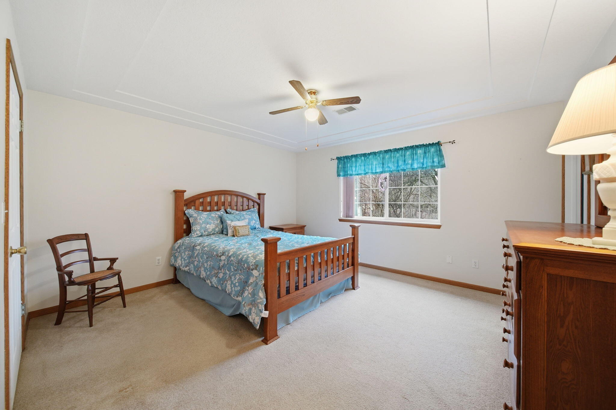 1702 Lakewood Drive B