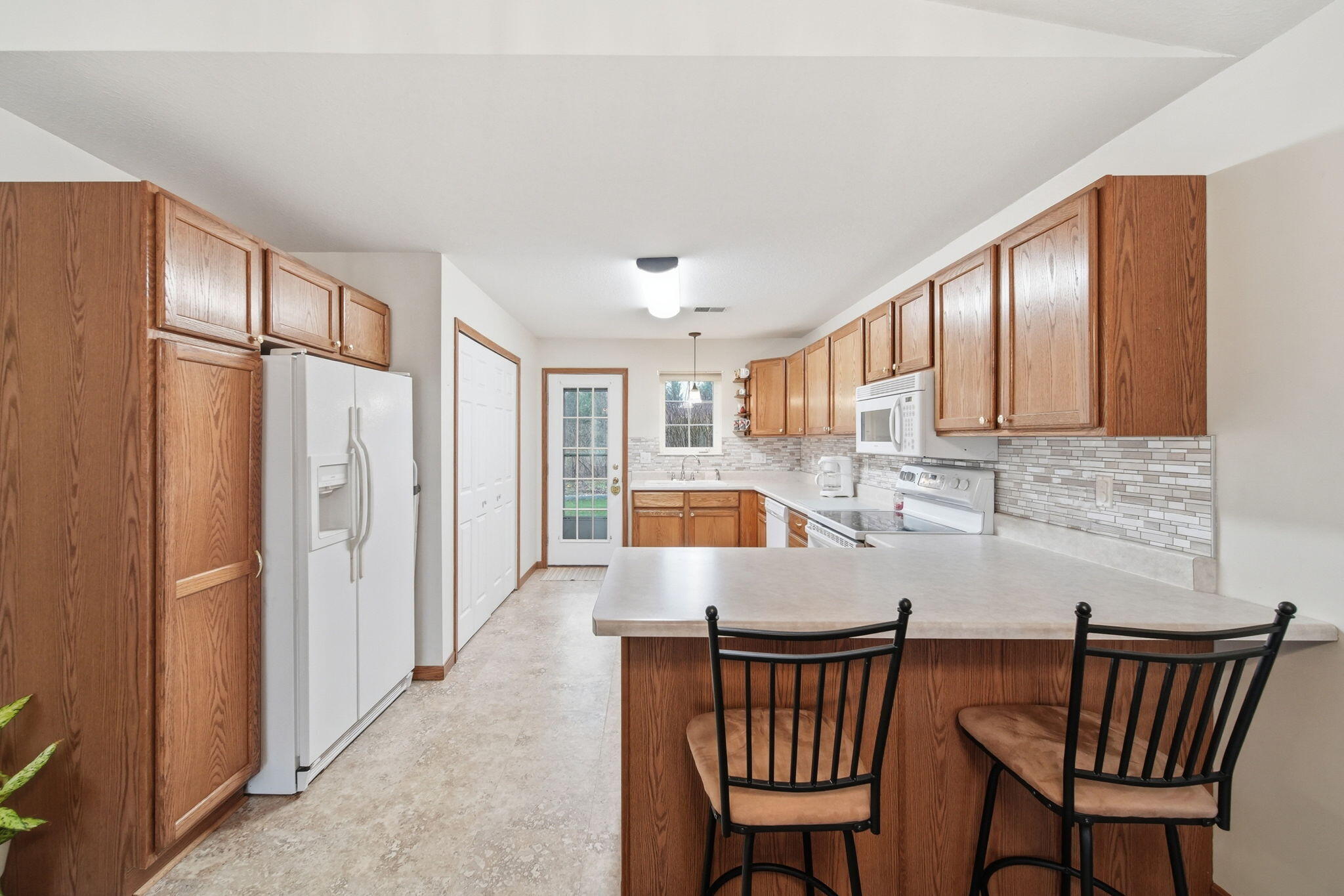 1702 Lakewood Drive B