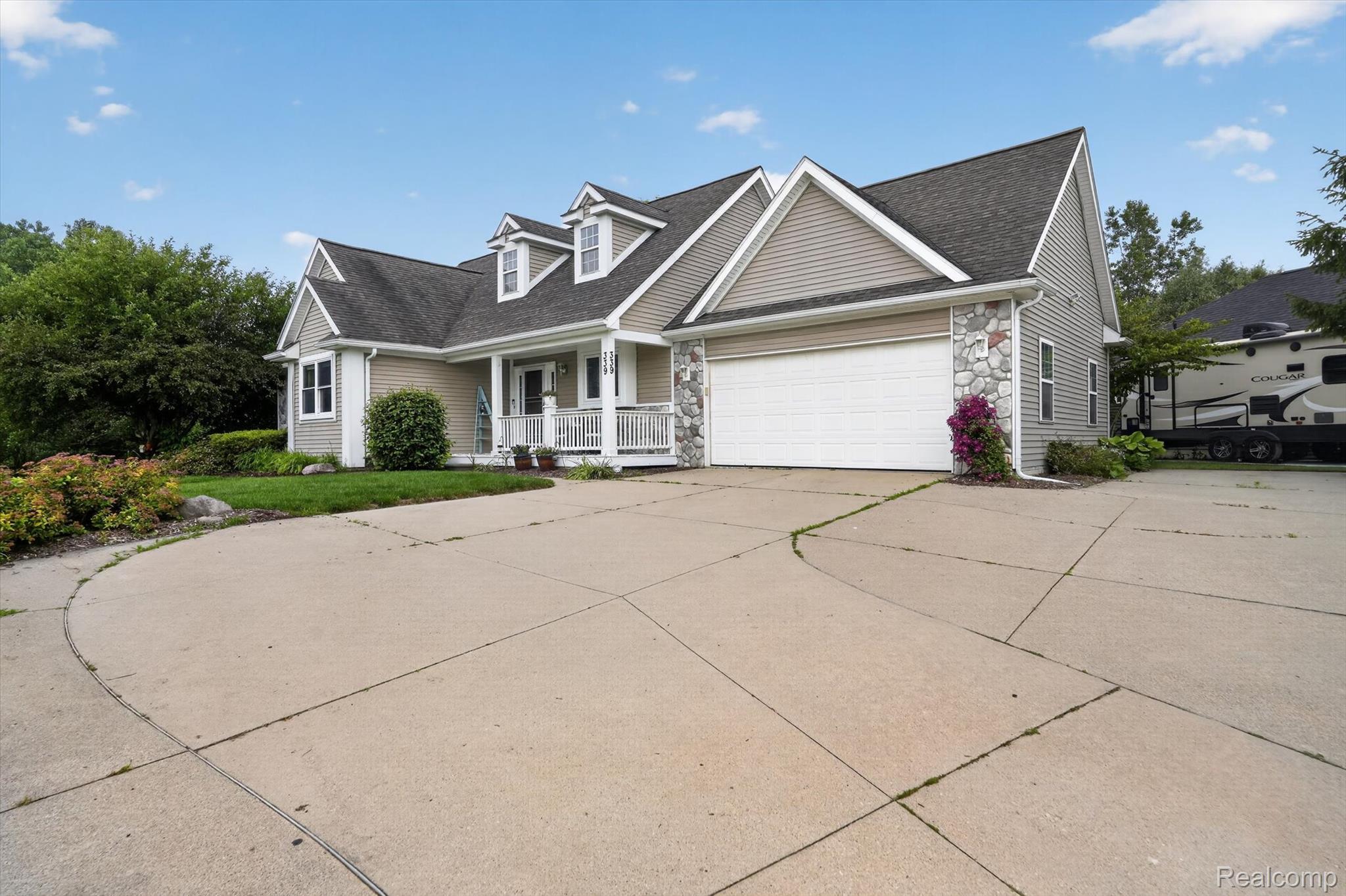 339 Wildflower Lane