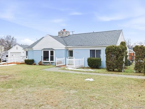 1218 Center Avenue Port Huron City MI 48060