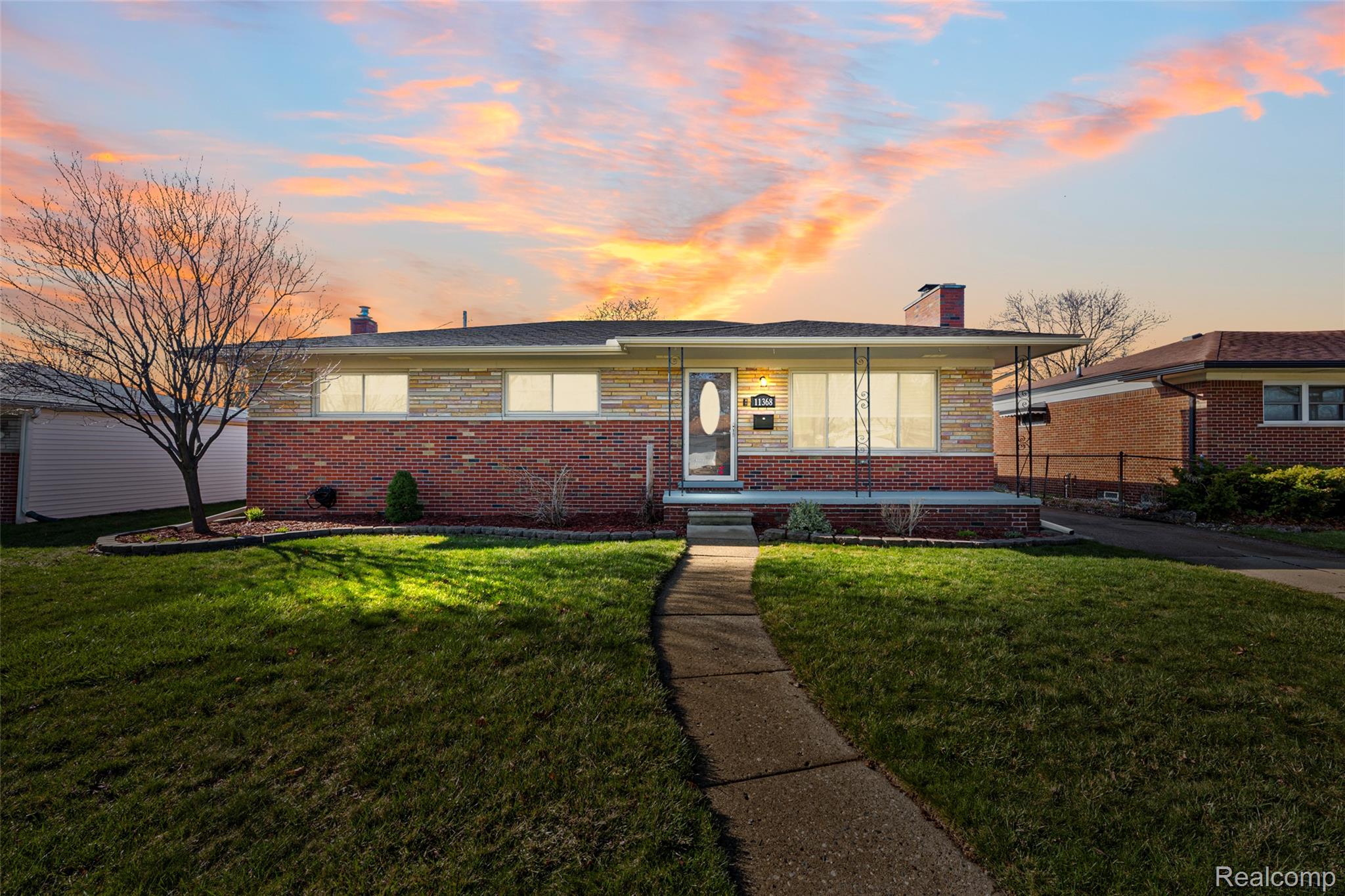 11368 Canterbury Drive