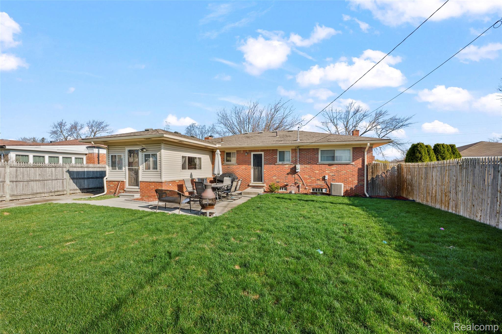 11368 Canterbury Drive