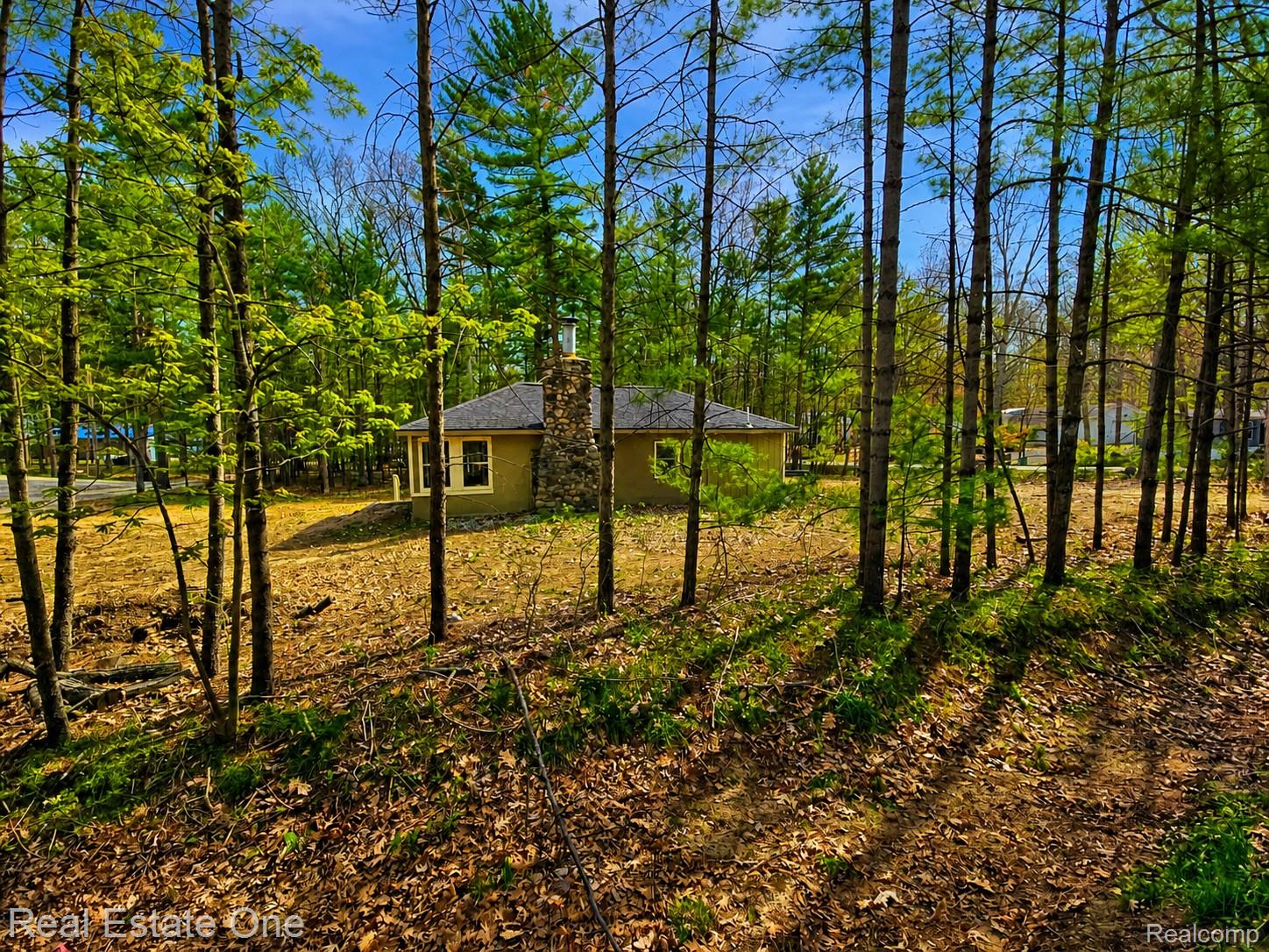 1961 N Beechwood Drive