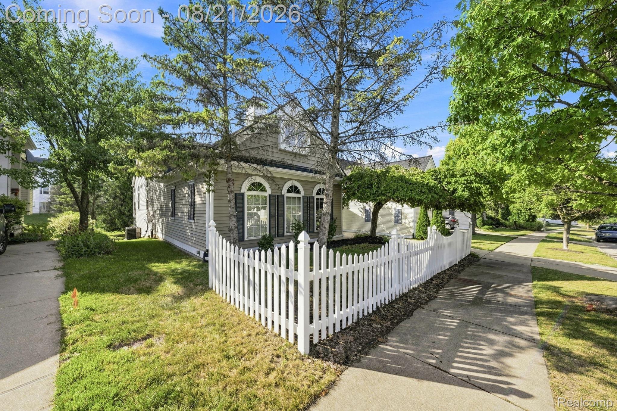 1200 Portsmouth Drive