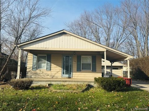 22117 Haynes Avenue Farmington City MI 48336