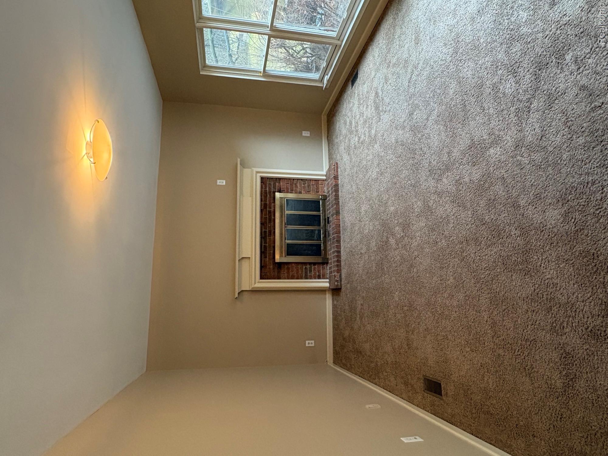 172 Parsons Lane, Rochester Hills, MI 48307 — MLS #20261017503 — photo 13 of 24