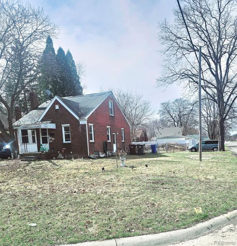 1014 ARLINGTON Street Inkster City MI 48141