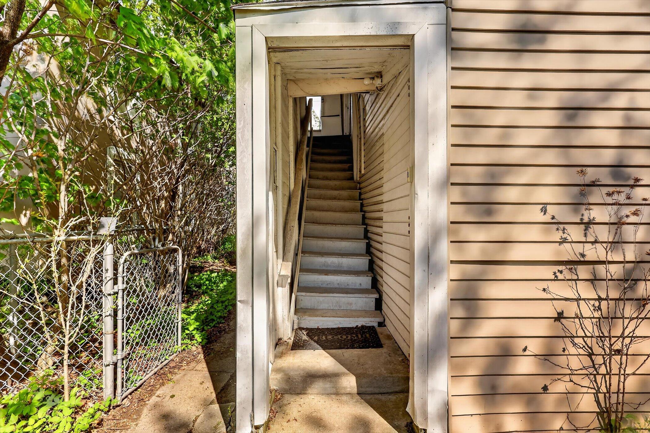 1313 Davis Avenue NW