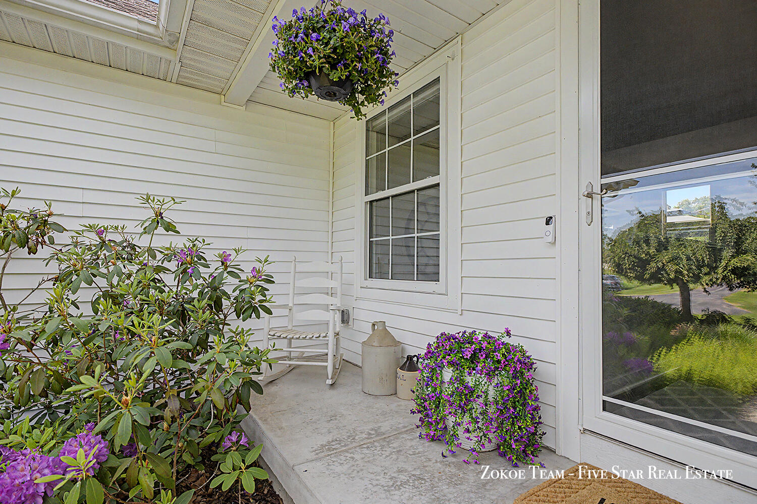 2130 Canterbury Lane