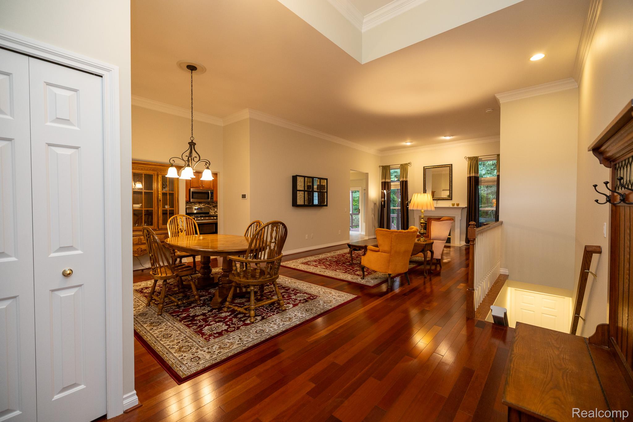 7185 Elderwood Circle
