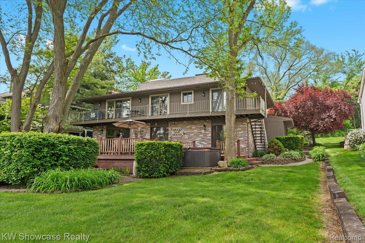 3428 Benstein Road