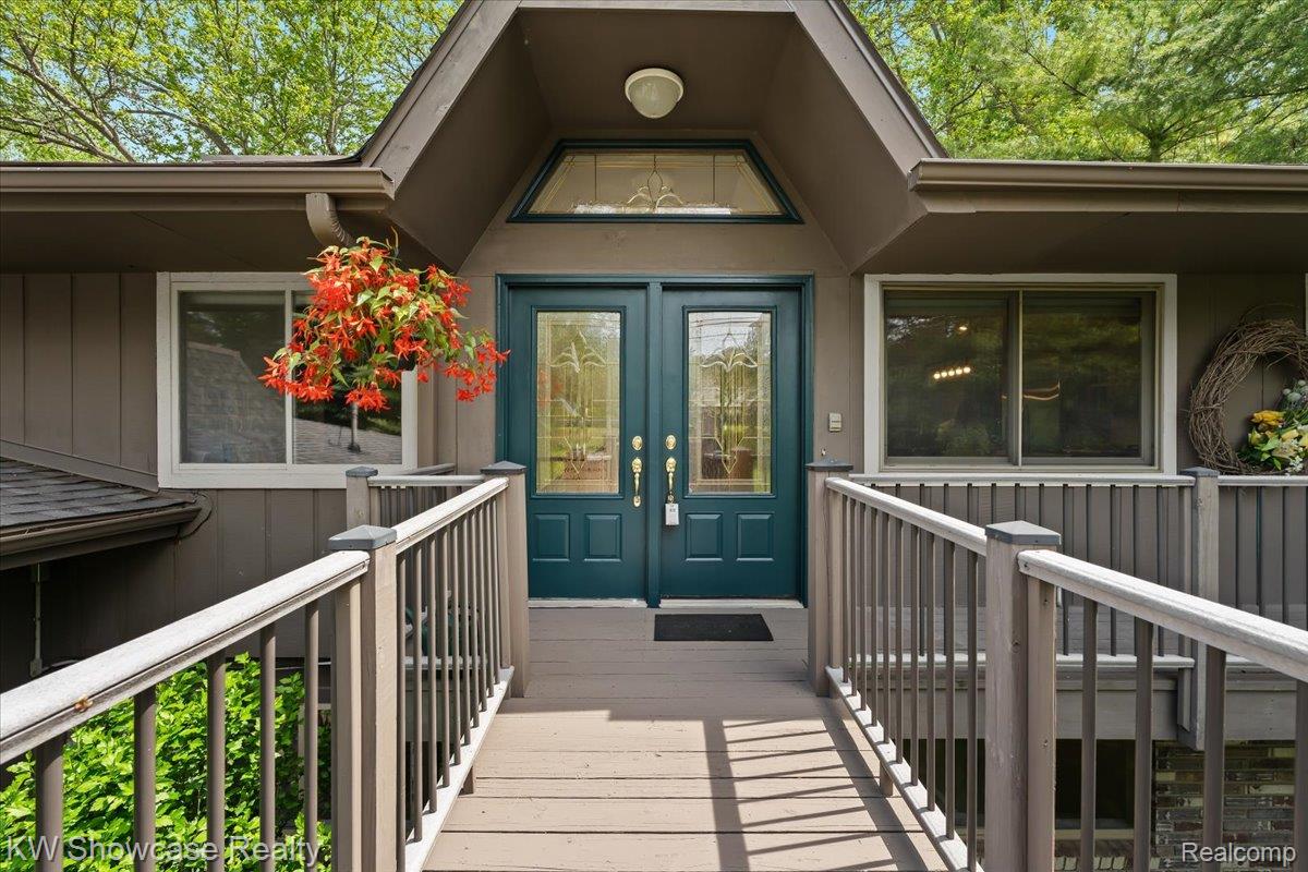 3428 Benstein Road