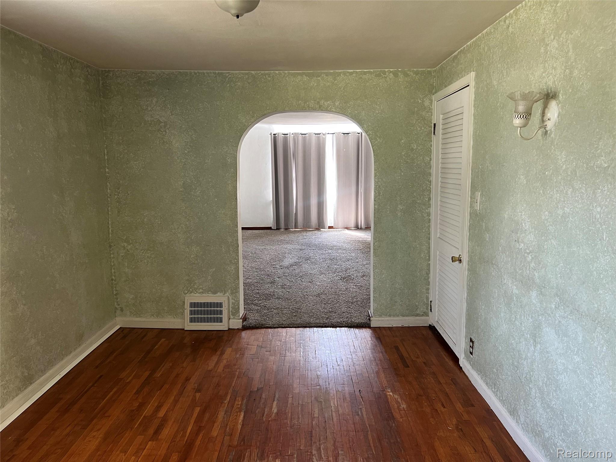2427 S Vassar Road