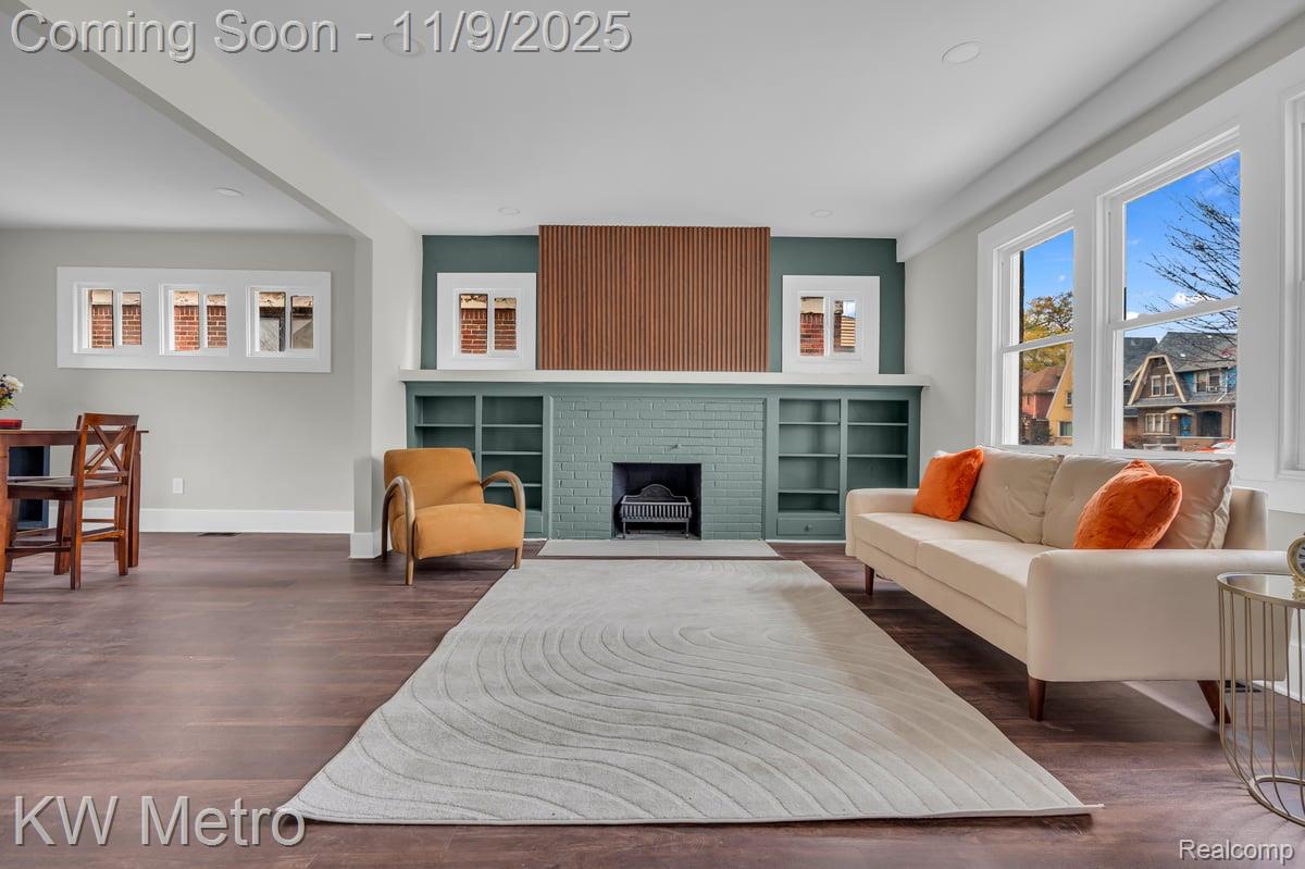 2677 Collingwood Street