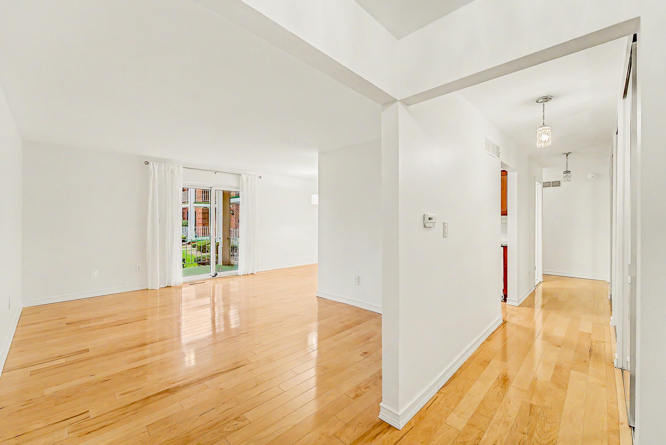 1700 Monticello Street 3