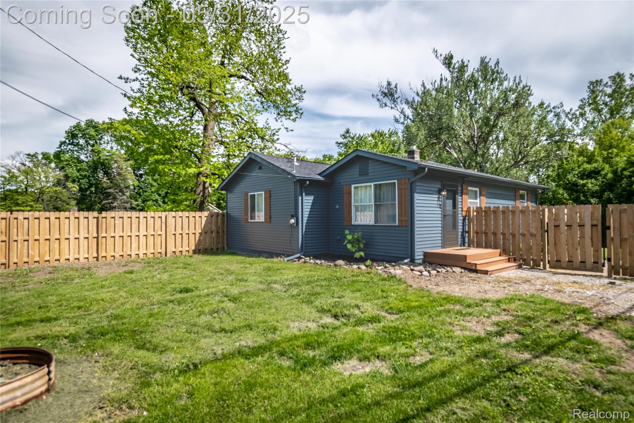 7770 AUSTERE Drive