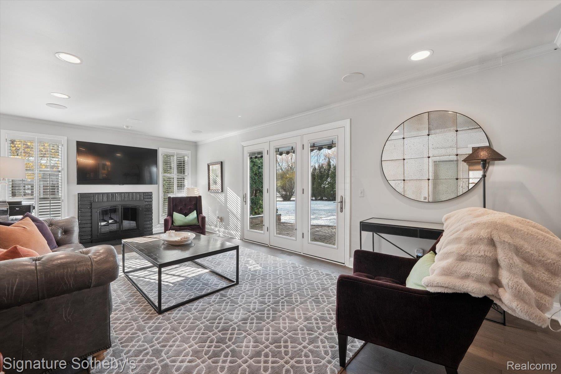 1926 Hickory Bark Lane