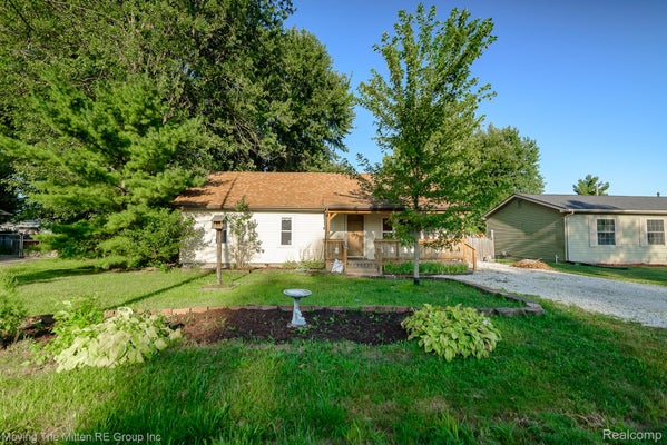 26247 WEIGEL RD, NEW BOSTON, MI 48164 - Image d6dfa545e1b3bddb1fa3fde182aa32ff/3787709383