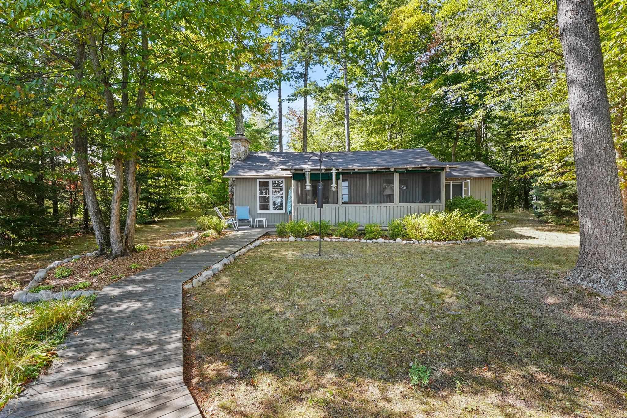 11880 N Seven Pines Road