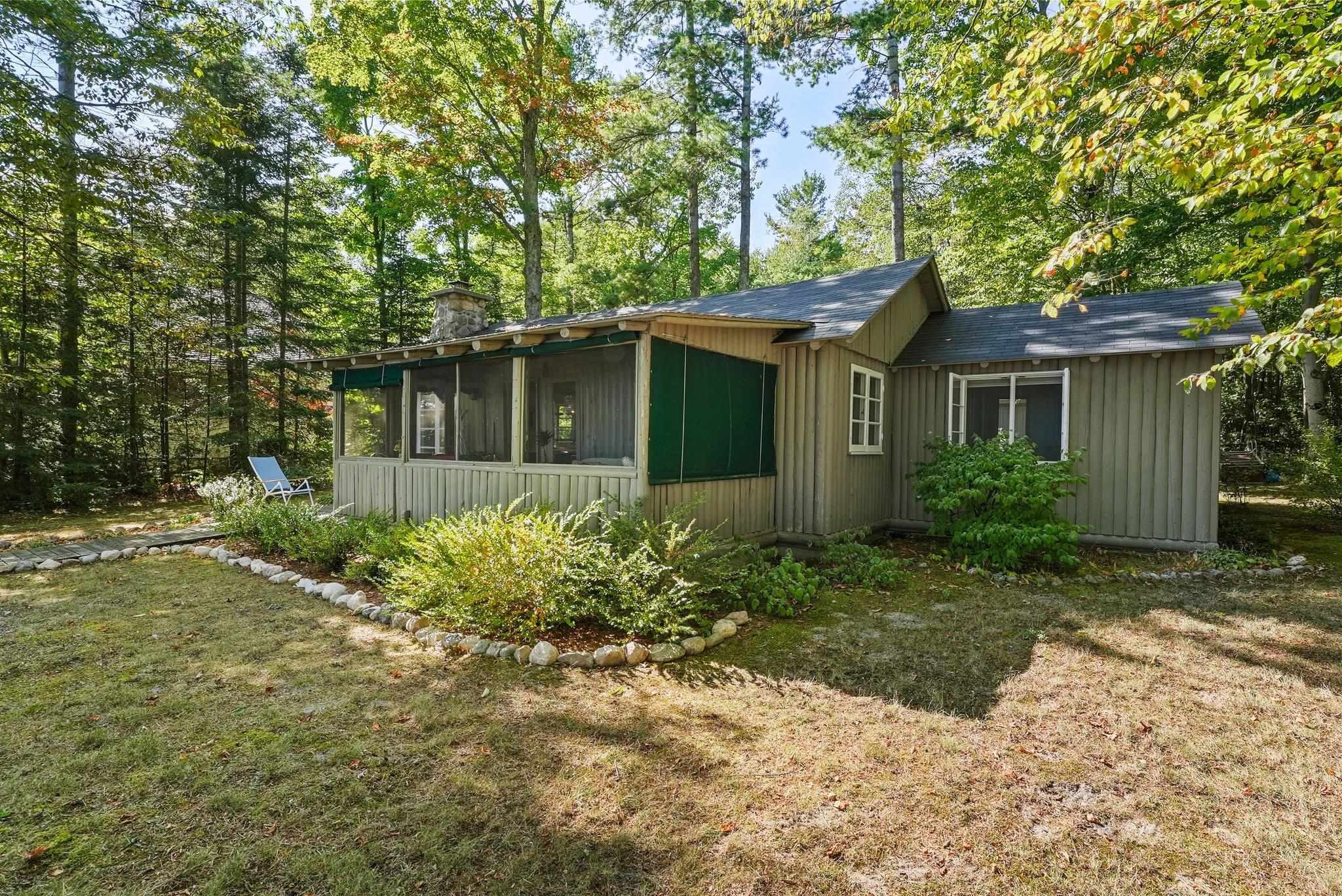 11880 N Seven Pines Road