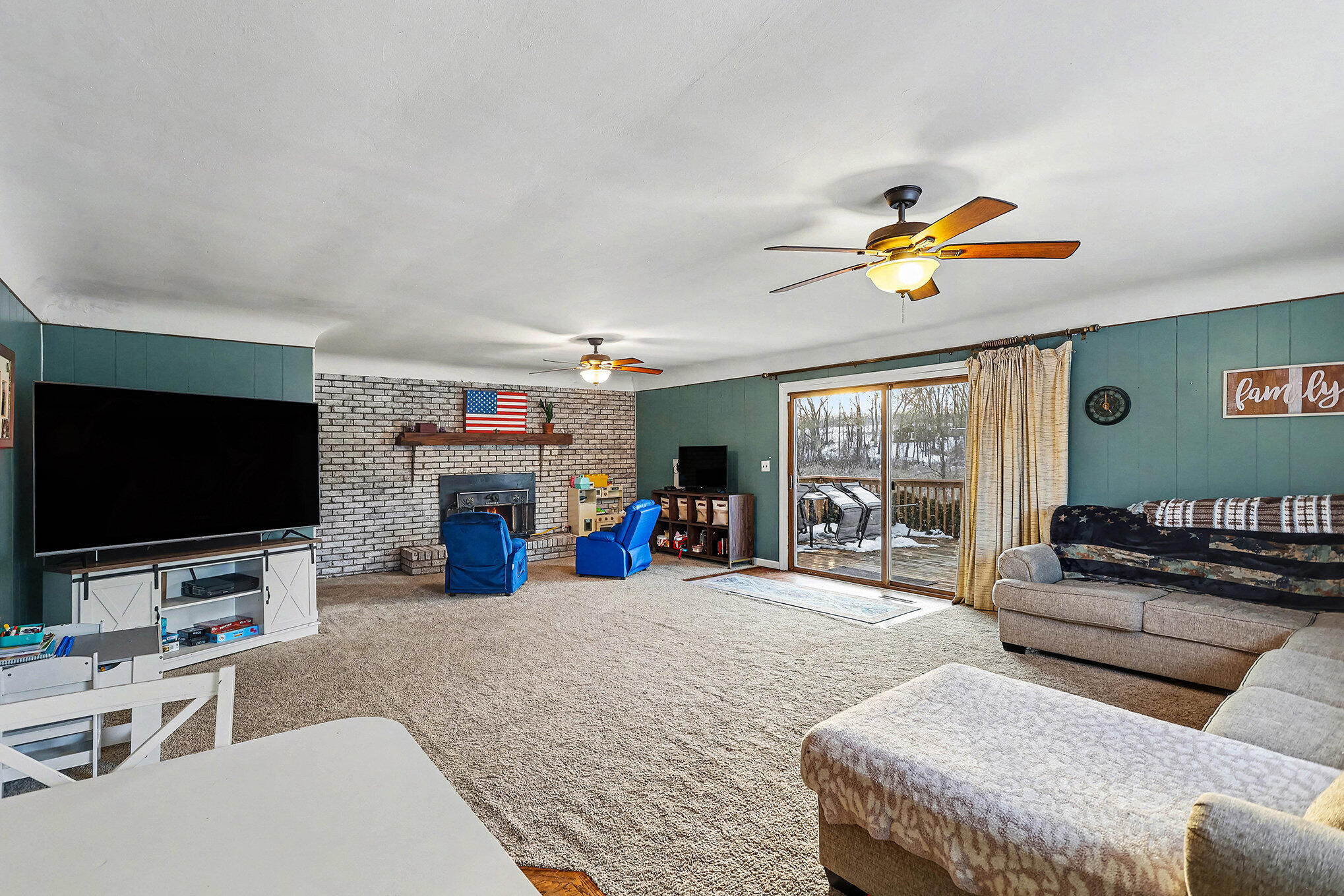 2900 Blackbridge Road