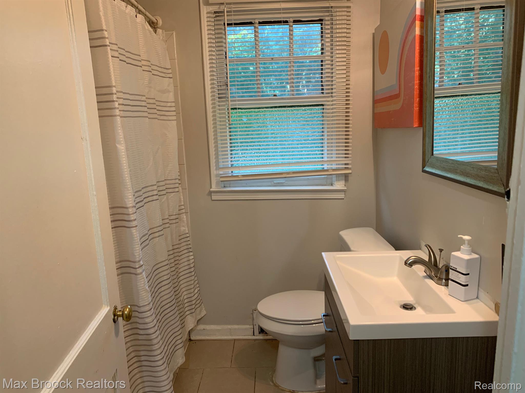 10431 CORNING Street