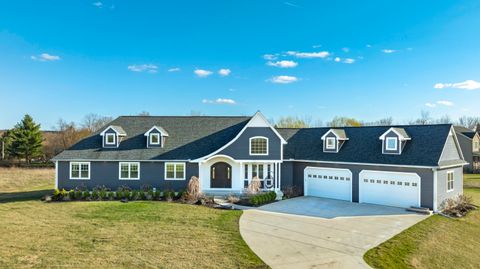 10914 Doves Point Brighton Township MI 48114
