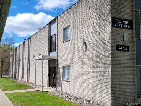 24225 W 9 MILE Road W 220 Southfield City MI 48033
