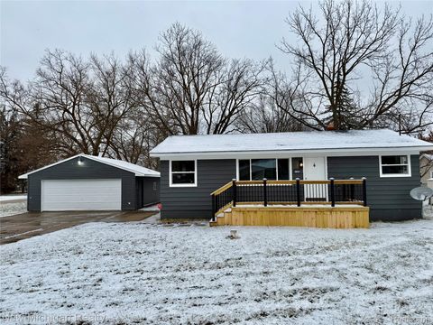 4108 Brown Street Flint Charter Township MI 48532