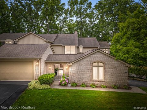 1132 Hillpointe Circle Bloomfield Hills City MI 48304
