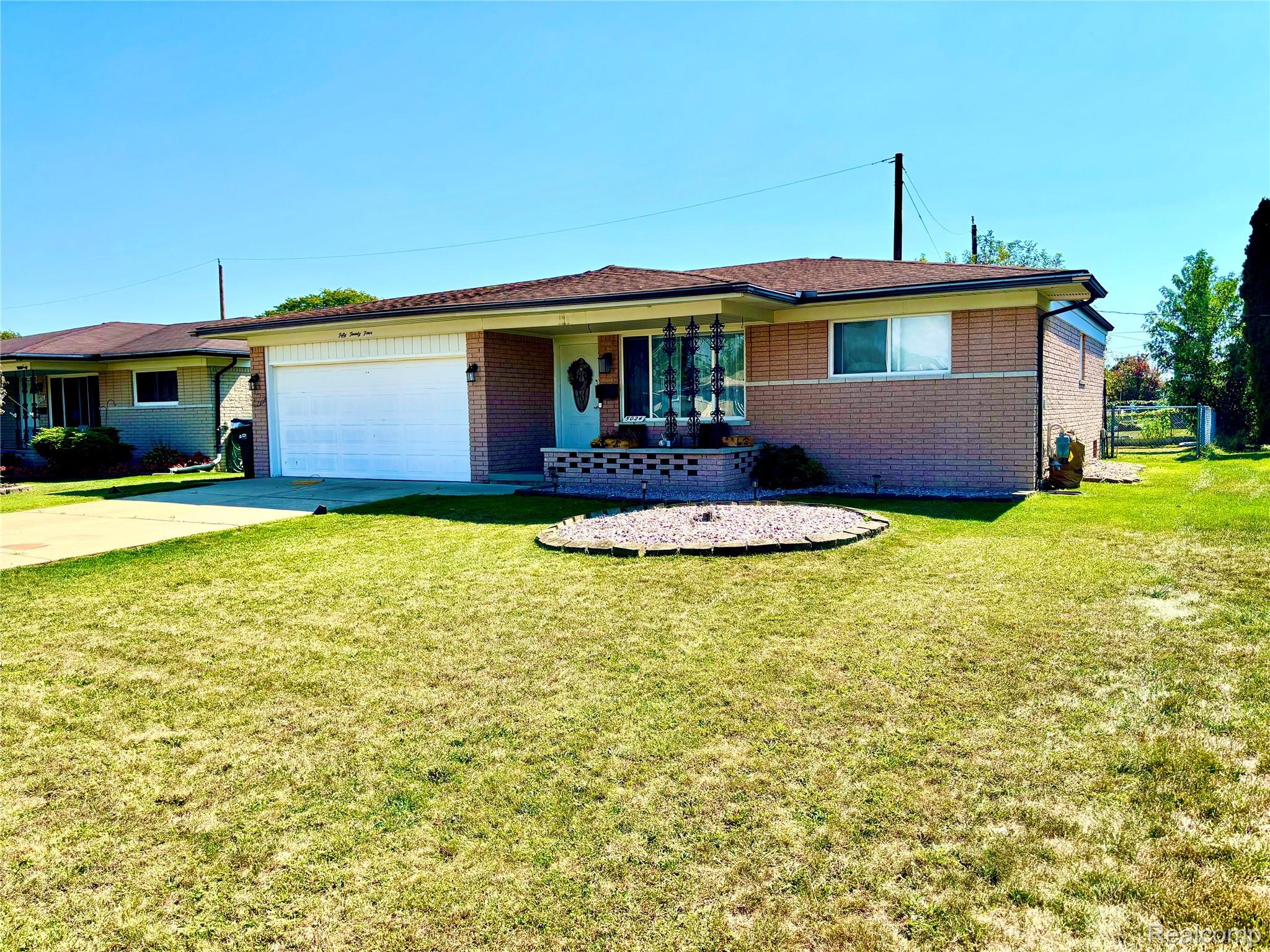 5024 Bristor Drive