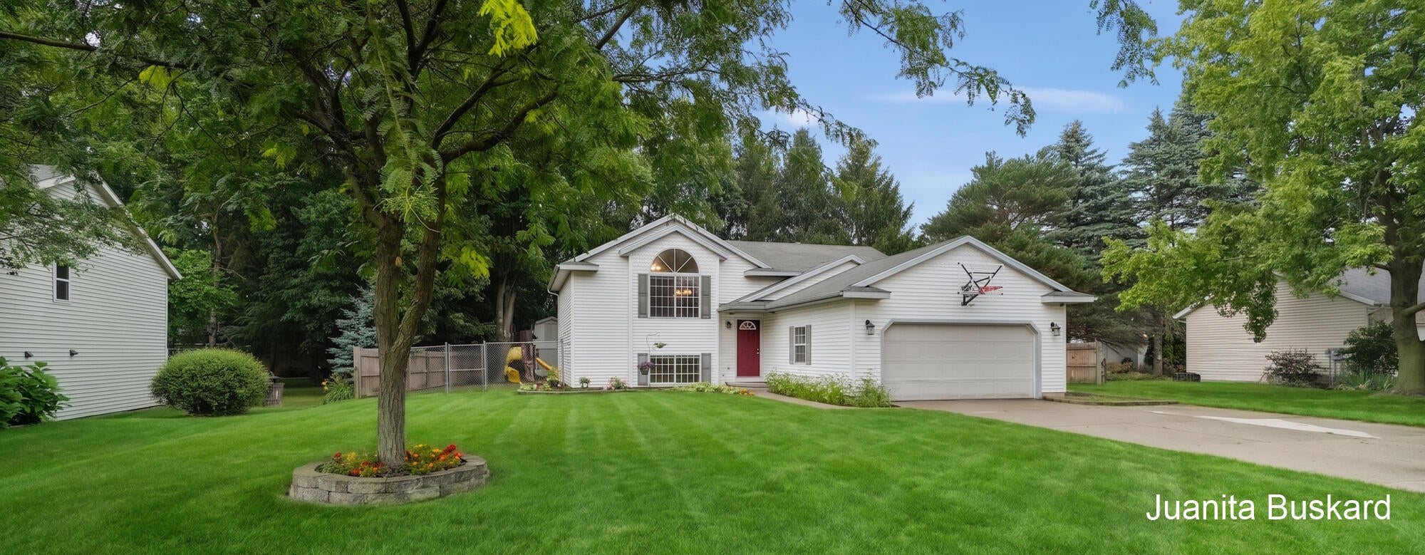 5559 Estate Road