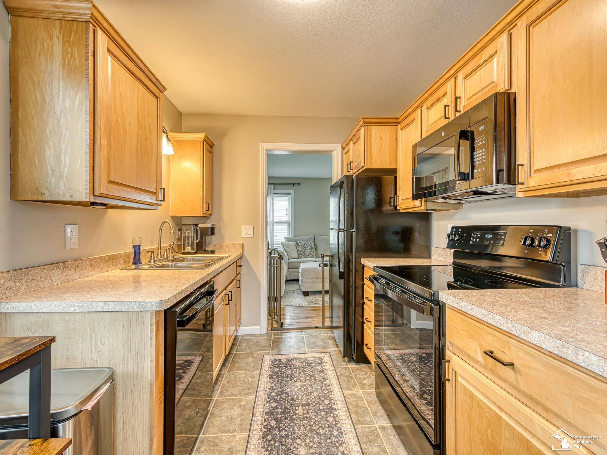 411 Center Drive