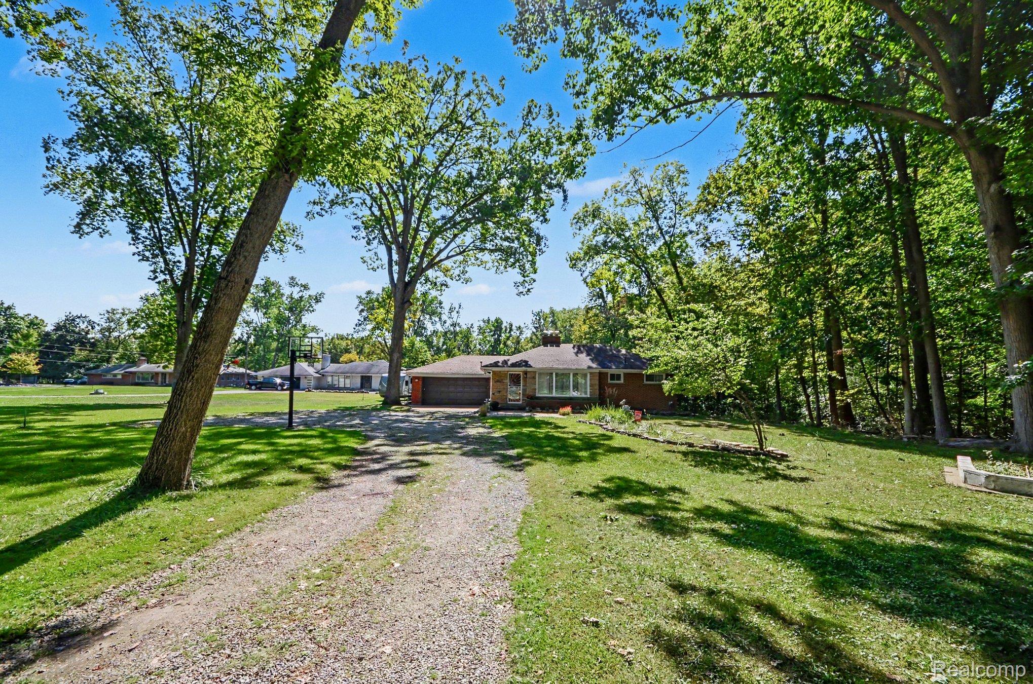 21695 Rougewood Drive