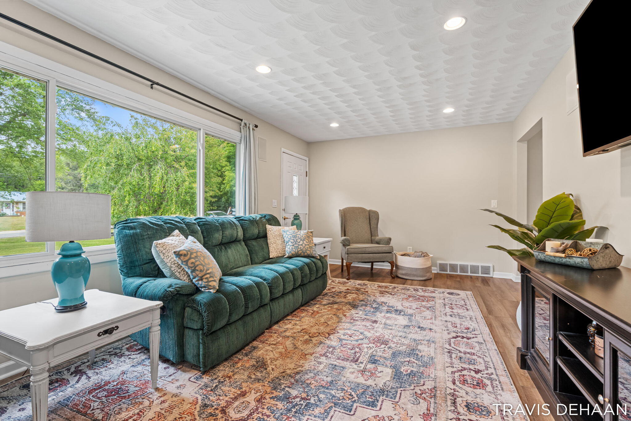 6898 Maynard Road