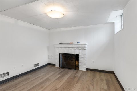 Tiny photo for 18753 San Diego Boulevard, Lathrup Village City, MI 48076 (MLS # 20261073607)